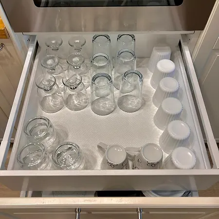 Апартамент Sea Breeze L 2bd Sea Garden *