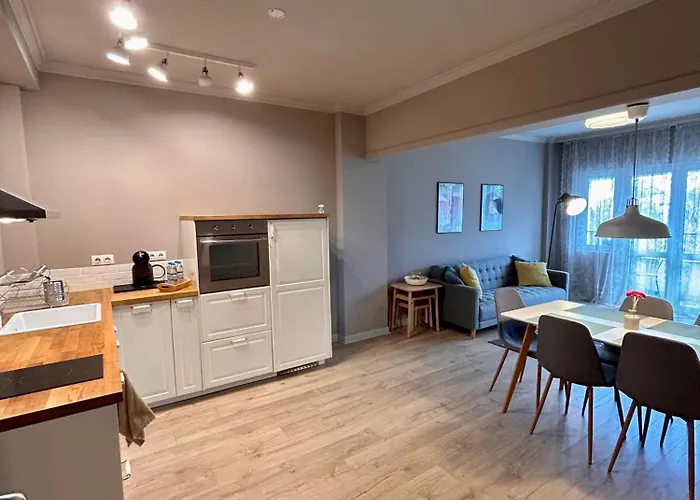 Daire Sea Breeze L 2bd Sea Garden *