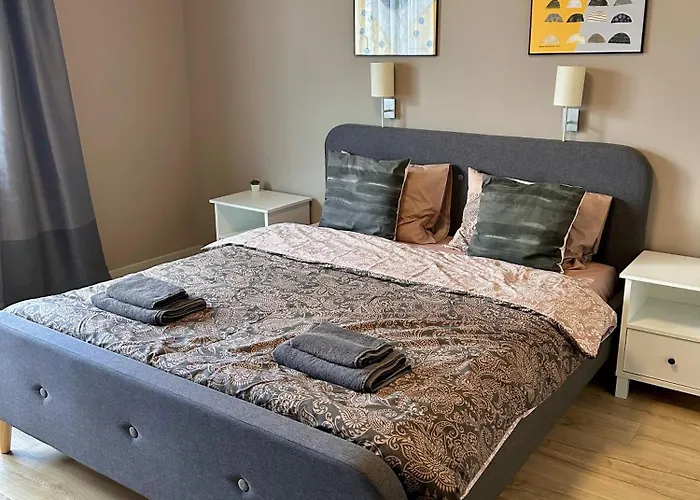 Sea Breeze L 2bd Sea Garden Apartment Varna